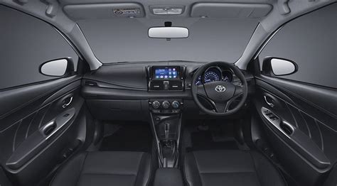With apple carplay and android auto support, stay connect on every trip. Toyota Vios Facelift India interior - Gaadiwaadi.com