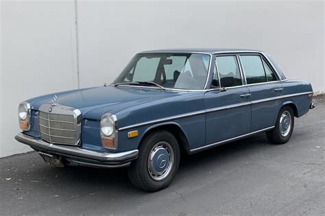 No Reserve 1971 Mercedes Benz 220d 4 Speed For Sale On Bat Auctions
