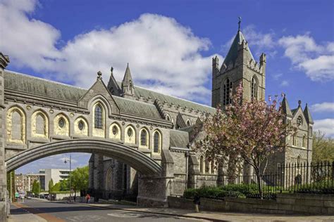 10 Best Famous Buildings In Ireland Trip101