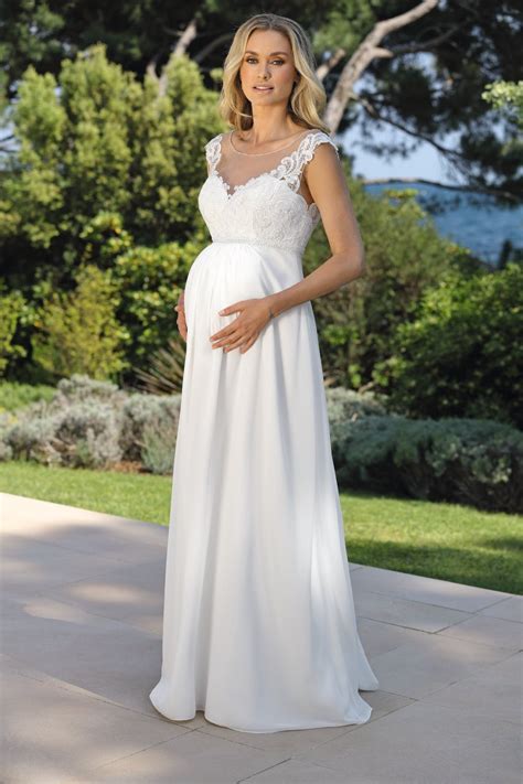 Maternity Wedding Dresses The Best Dresses For Pregnant Brides