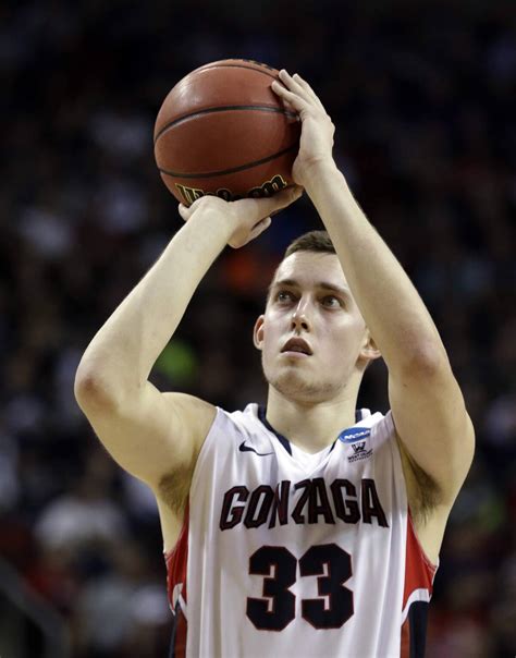 Ncaa South Gonzaga Feels The Pressure Like No Other Team In Field