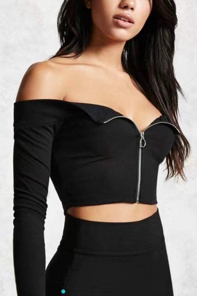 Pin On Sexy Crop Tops