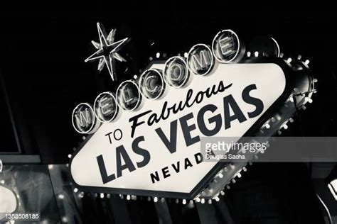 Las Vegas Signs Photos And Premium High Res Pictures Getty Images