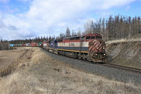 Railpicturesca Doug Lawson Photo A Very Dry Spring Day Not Much
