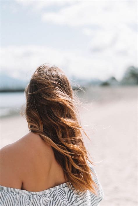 Beachy Waves Hair Tutorial By To Vogue Or Bust Waves Hair Tutorial