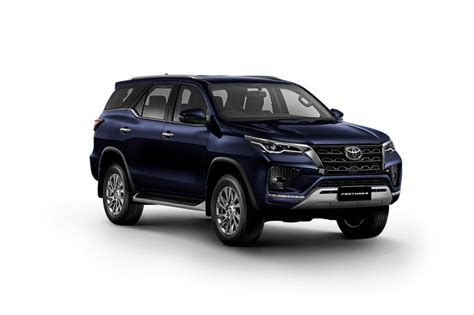2020 Toyota Fortuner Facelift Revealed 28l With 204 Ps 500 Nm
