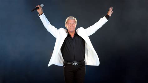 He is known as being the only performer to have won the eurovision song contest twice, in 1980 and 1987. Johnny Logan 2 - Philippe Draps Entertainment
