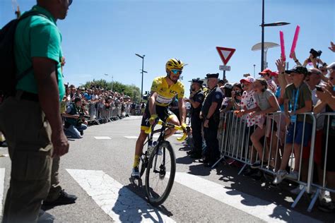 Sagan Sprints To Victory In Tour De France Stage 5