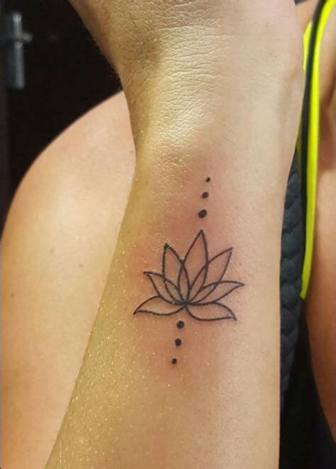 Black And White Lotus Flower Tattoo Meaning Lotus Flower Tattoos Bodenewasurk