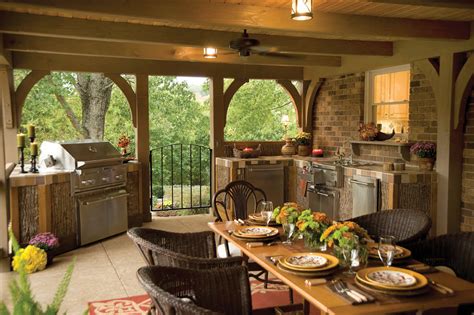 Two Paths to a Great Outdoor Kitchen
