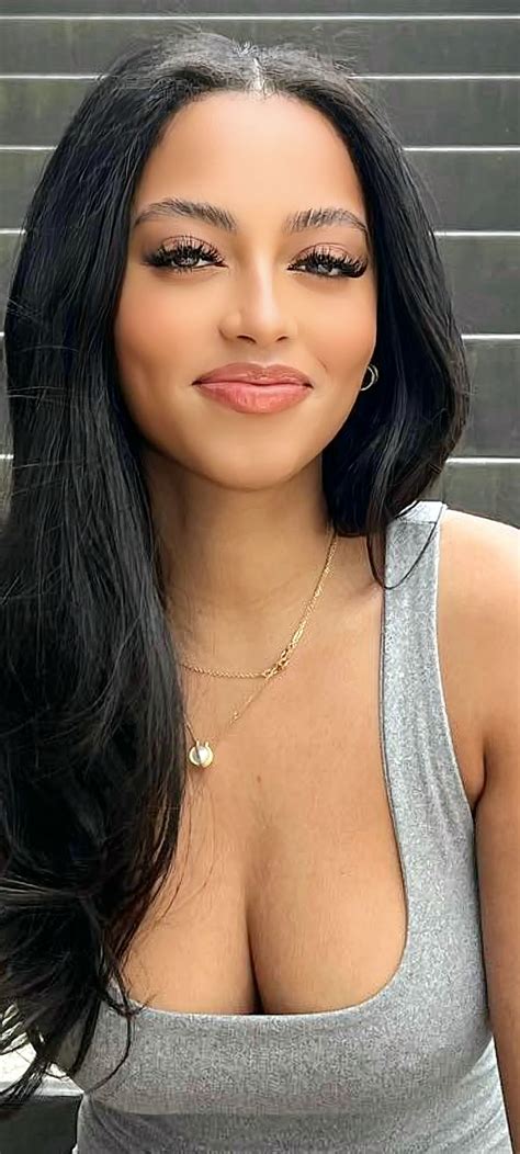 @jonica en 2024 | Mujeres guapas, Mujeres lindas, Belleza mujer