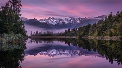 1366x768 Resolution Mountain Reflection Over Lake In Dawn 1366x768
