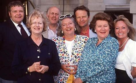 Cast Of Keeping Up Appearances Keeping Up Appearances Bbc Tv Shows