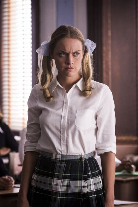 lost girl rachel skarsten as tamsin lost girl girl rachel