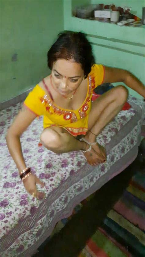 Horny Marathi Bhabhi Full Nude Photos