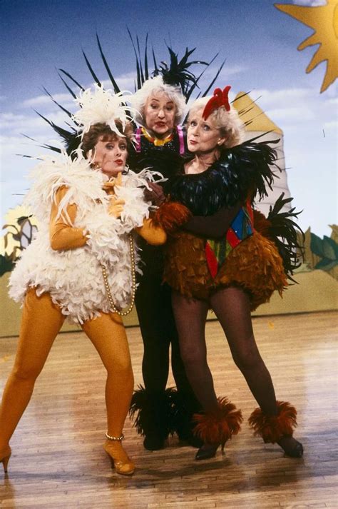 Pin By Debbie Wolfe On Thanksgiving Golden Girls