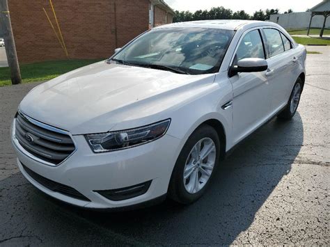 Pre Owned 2017 Ford Taurus Sel