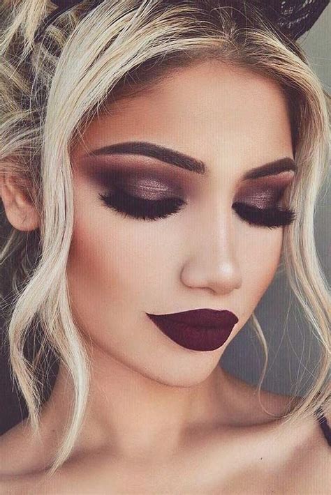 Absolutely Essential Tips On How To Wear Dark Lipstick For Beginners