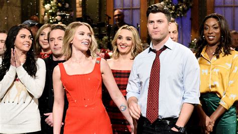 Watch Saturday Night Live Highlight Scarlett Johansson Holiday Monologue