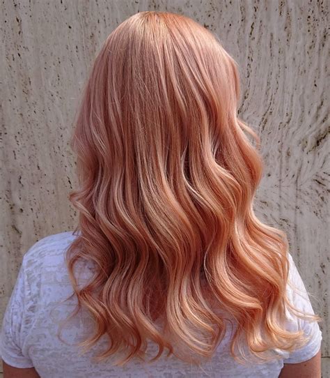 Strawberry Blonde Waves Peach Hair Strawberry Blonde Hair Color