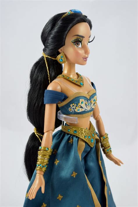 Limited Edition Teal Jasmine Doll Us Disney Store Purchase