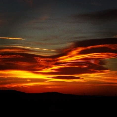 Lenticular Clouds Sunset Wallpaper