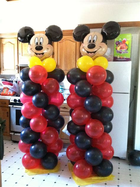 1st Birthday Mickey Mouse Balloon Decoration