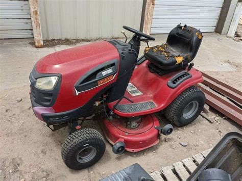 Craftsman 21 Hp Riding Lawn Tractor With 42 In Mower Deck Runs