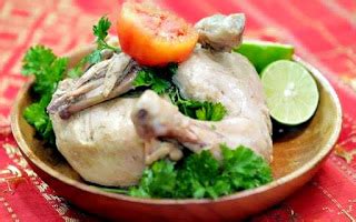 Ayam pop biasanya didampingi dengan samba lado tomat dan sayur daun singkong rebus. Resep Cara Membuat Ayam Pop Sederhana