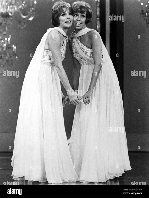 Carol Burnett Show Shirley Maclaine Carol Burnett 1967 79 Stock