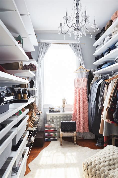 13 Bedrooms Turned Into The Dreamiest Of Dream Closets Apartment