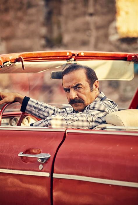 With yilmaz erdogan, kivanç tatlitug, ezgi mola, bensu soral. 'Asım Noyan', 13 yıl sonra ortaya çıktı | Kültür-Sanat ...