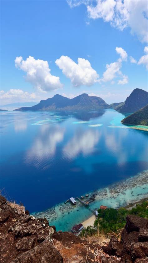 View Of Bohey Dulang Islands In Tun Sakaran Marine Park