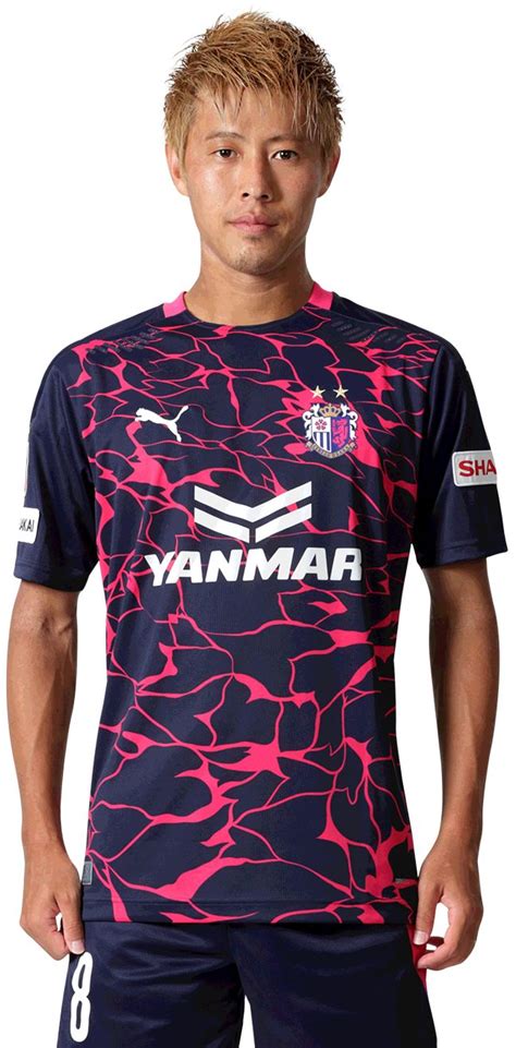 League) check team statistics, table position, top players, top scorers, standings and schedule for team. Cerezo Osaka 2020 Puma Limited Kit | 20/21 Kits | Football ...