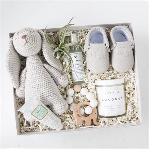 Check spelling or type a new query. New Mom Gift Box | Mom gifts box, Diy gifts for mom, Baby ...