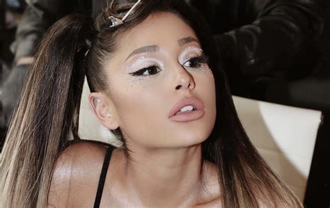 Ariana Grande Sta Per Pubblicare Un Nuovo Album E Svela Quando Uscirà Biccyit