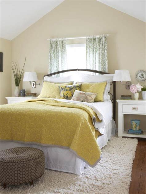 Decorating Ideas For Yellow Bedrooms Best Bedroom Colors Bedroom