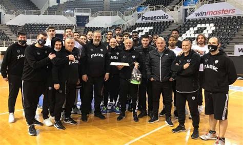 Πρόβα τζενεράλε για το f4 η νίκη μας επί της σαλαμίνας (video). ΠΑΟΚ: Γενέθλια στο γήπεδο για τον Λυκογιάννη - paok ...