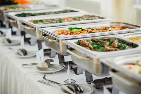 Catering Near Me How To Choose The Right Catering Service Eat With Me