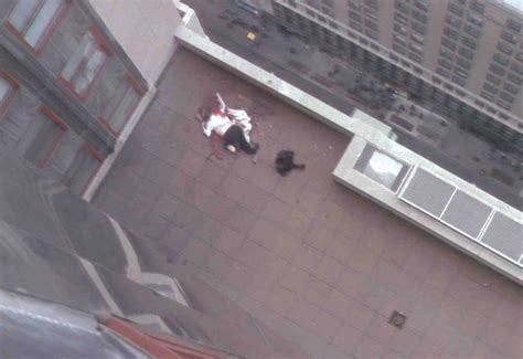 Lawyer Jumps From Empire State Building