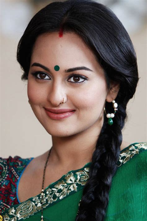 Bollywood Actress Sonakshi Sinha Hot Photos Tamil Actress Tamil