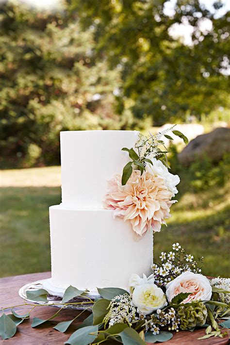 The Best Wedding Cakes Of 2017 Martha Stewart Weddings