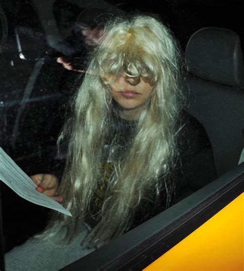 Amanda Bynes Crazy Surgery Pictures And Twitter Rant Over First Post