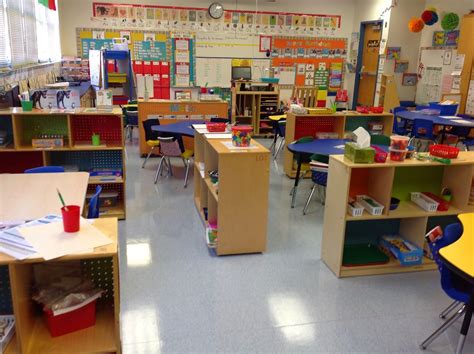 Chalk Talk A Kindergarten Blog Preschool Classroom Setup Classroom
