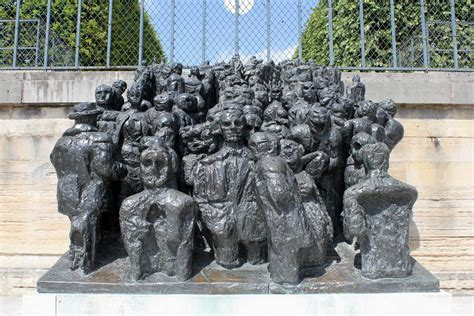 Discover The Statues Of The Tuileries Garden Discover Walks Blog