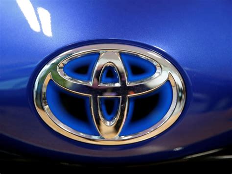 Psa Et Toyota Recentrent Leur Alliance Sur Les Utilitaires Challenges