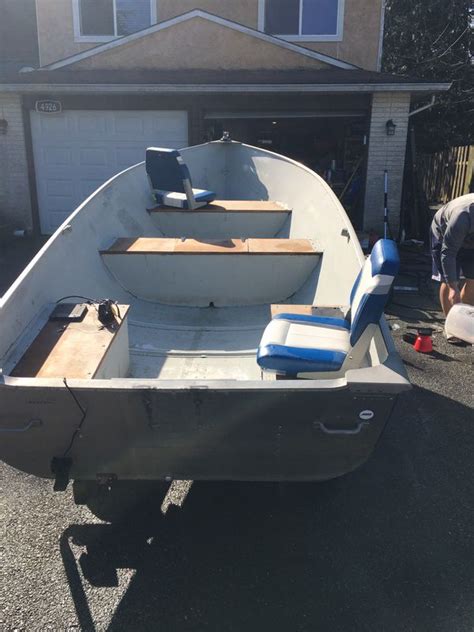 14 Ft Aluminum Lund Boat With 20hp Motor For Sale In Lynnwood Wa Offerup