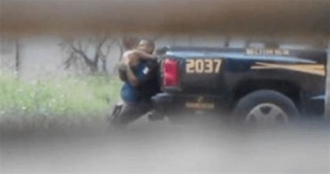 Polic A Es Grabado En Video Cuando Tiene Relaciones Sexuales Con