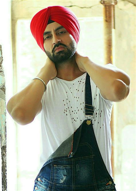 Pin Auf Men Fashion Sikh Fashion Turban Style Bollywood Singh Sikh Actor