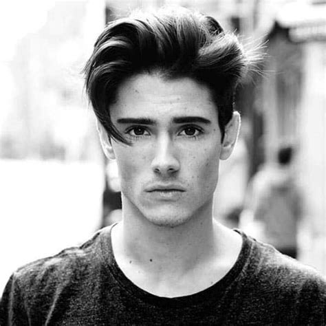 This is a styling guide for men and women that have curly hair. 60 Men's Medium Wavy Hairstyles - Manly Cuts With Character